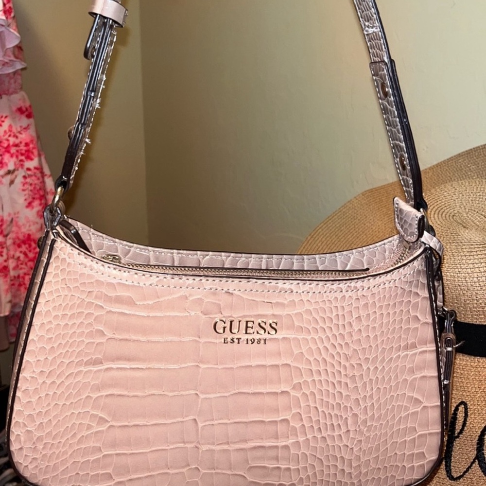 Guess shoulder bag